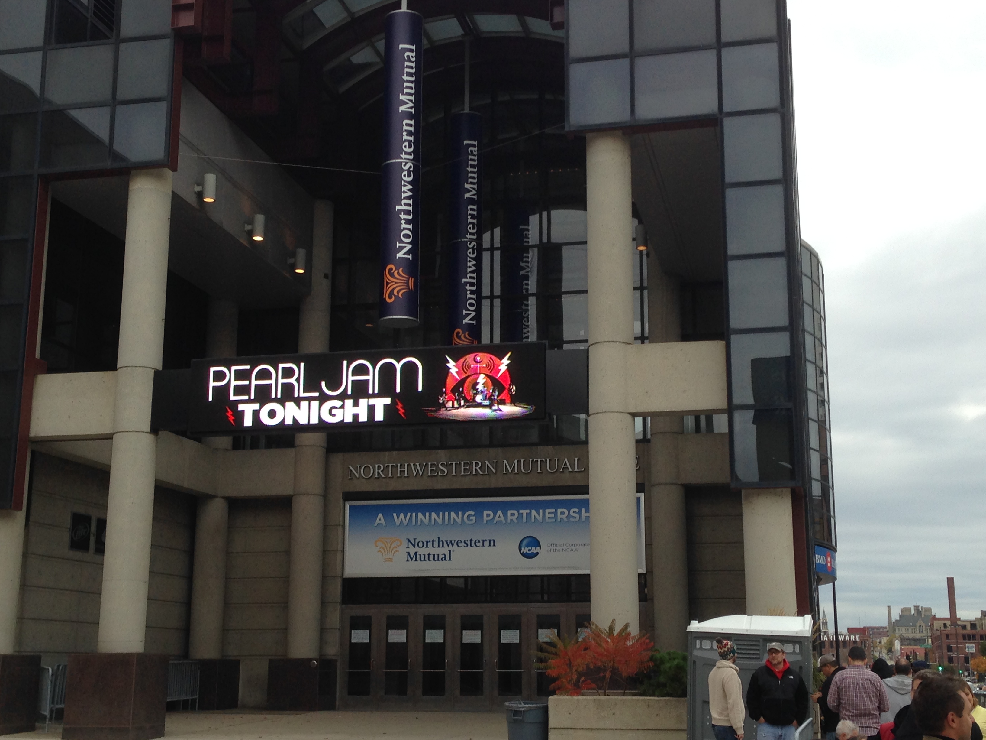 Pearl Jam Milwaukee 2014